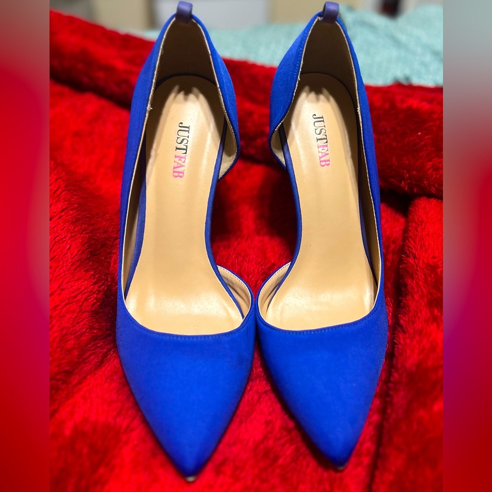 Customizable blue cover heels *Lightly used*